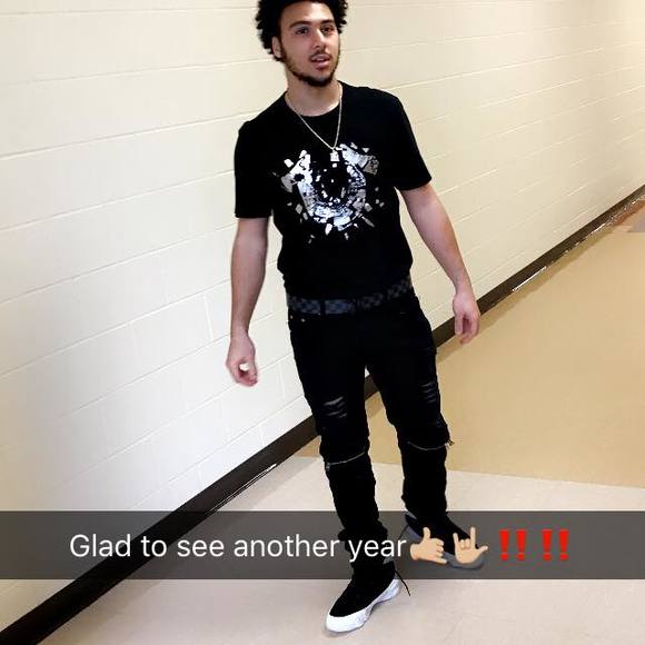 Meet your Posher, Kenneth - Picture 1 of 1